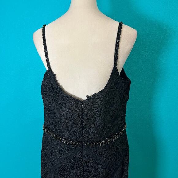 NWT Mac Duggal Womens Embroidered Sleeveless Plunge Neck Trumpet Gown Size 14 - Picture 8 of 11
